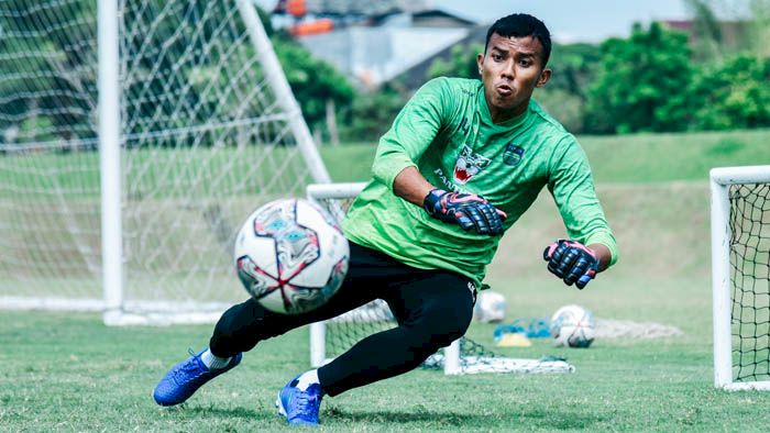 Lebih dari 10 Laga Persib di Liga 1 Kemungkinan Tanpa Teja Paku Alam dan Igbonefo
